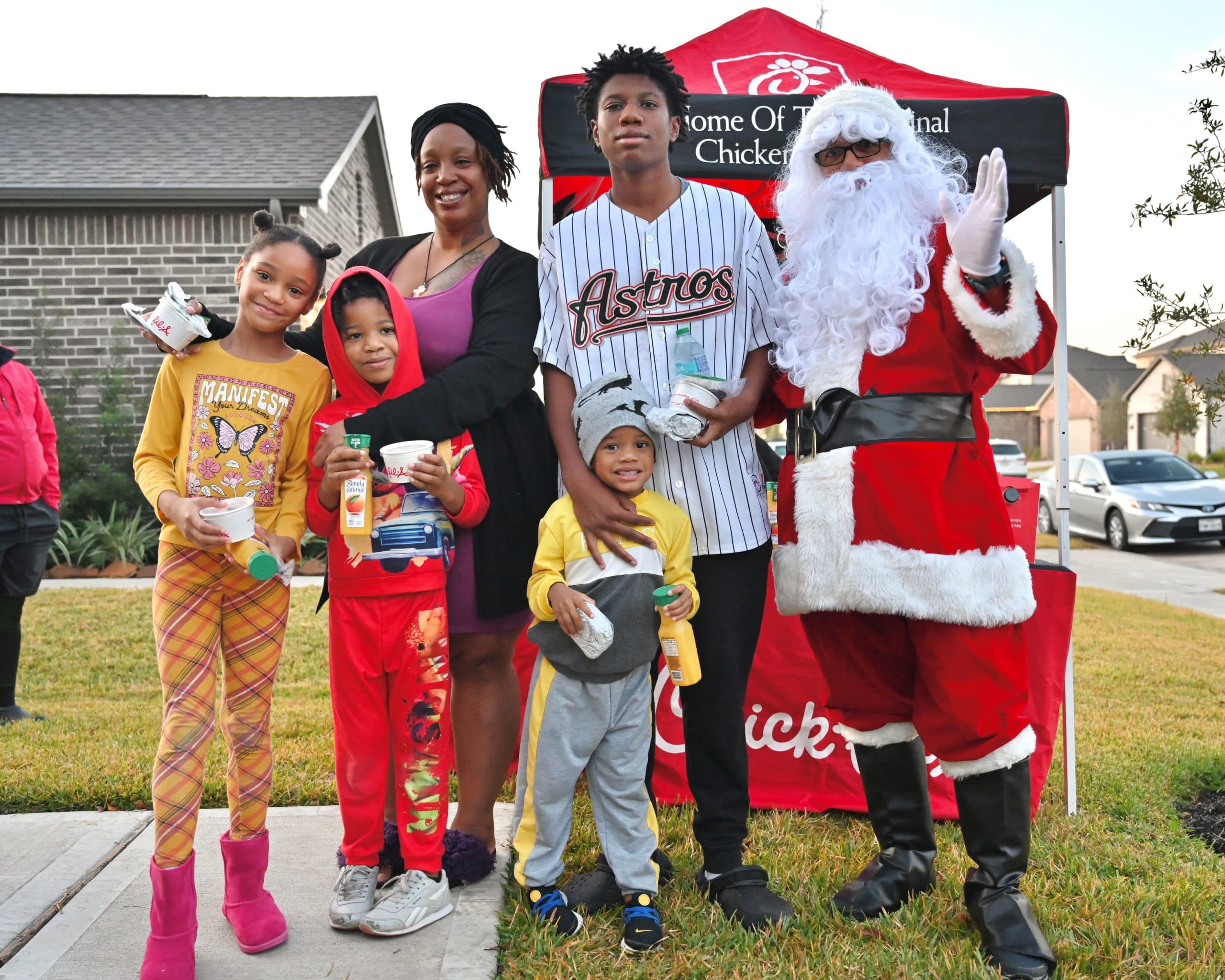 BakerRipley's 12 Days of Christmas Holiday Support Program